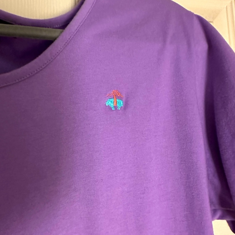 Women’s Brooks Brothers V-Neck